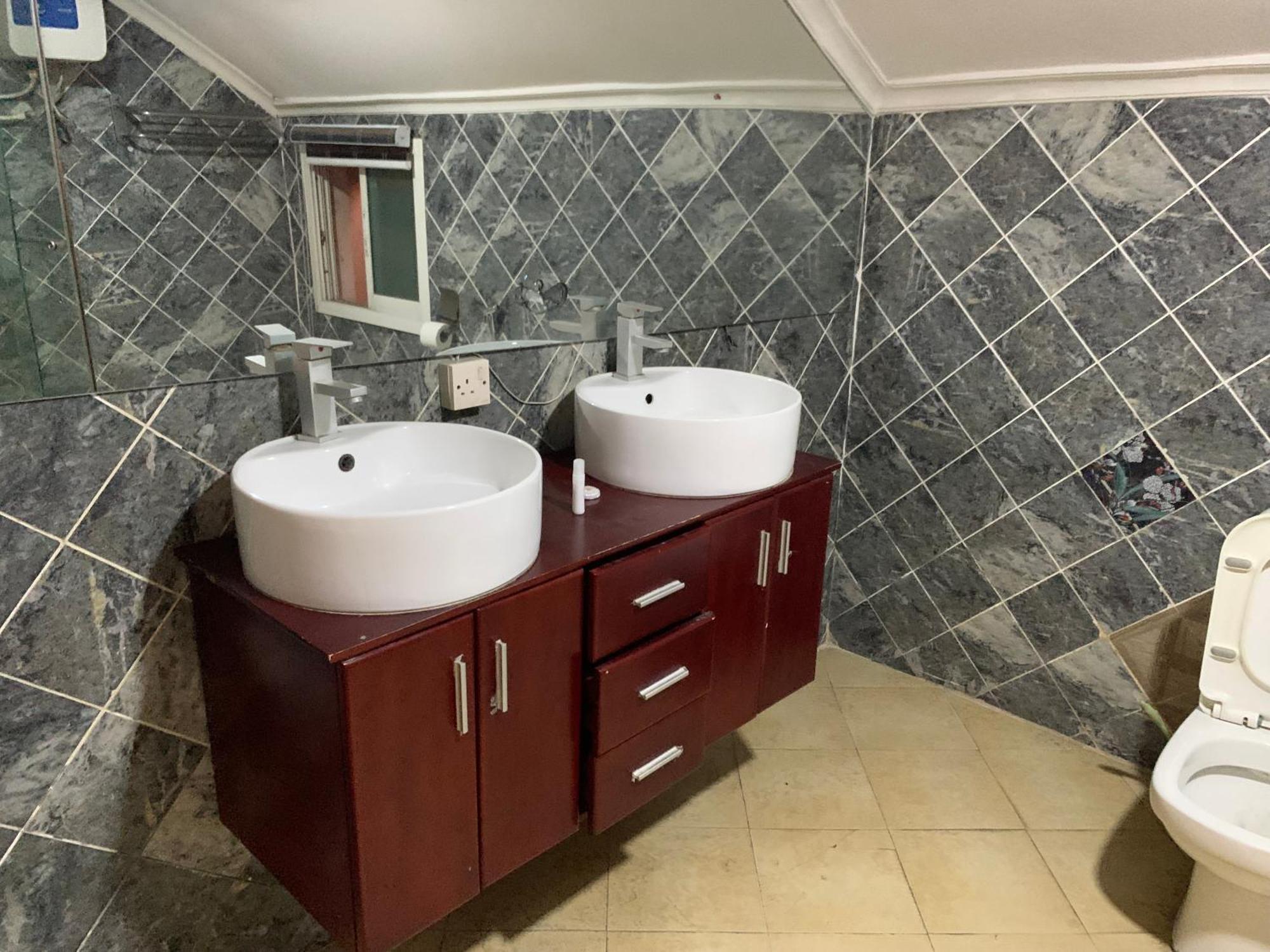 Presken Hotel @Oniru Lagos Ngoại thất bức ảnh