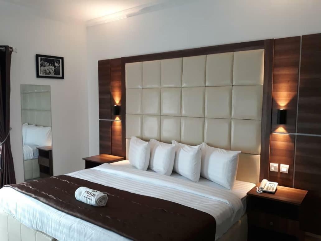 Presken Hotel @Oniru Lagos Ngoại thất bức ảnh
